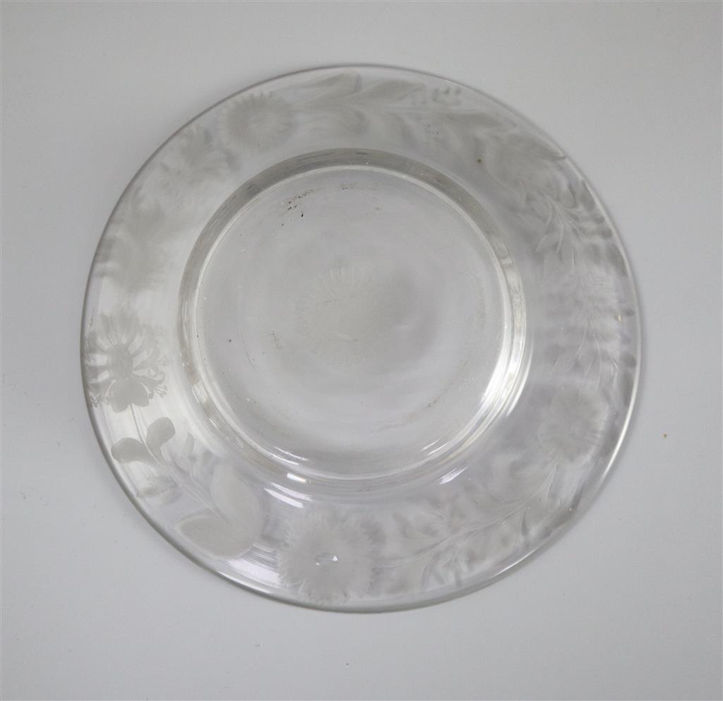 A glass under dish, of Jacobite significance, c.1745, 15cm diameter